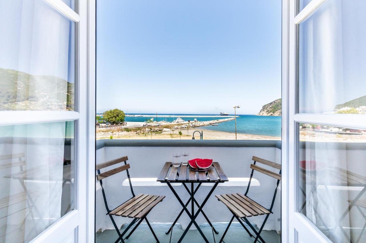 Uncle John'S Guesthouse Skopelos Exterior foto